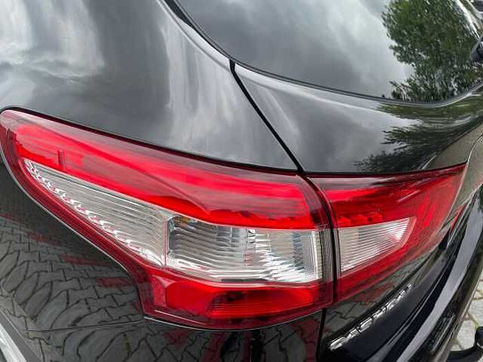 Nissan Qashqai 1.2 DIG-T N-Connecta ACENTA