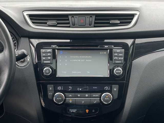 Nissan Qashqai 1.2 DIG-T N-Connecta ACENTA