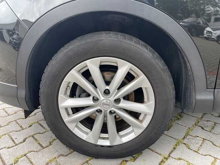 Nissan Qashqai 1.2 DIG-T N-Connecta ACENTA