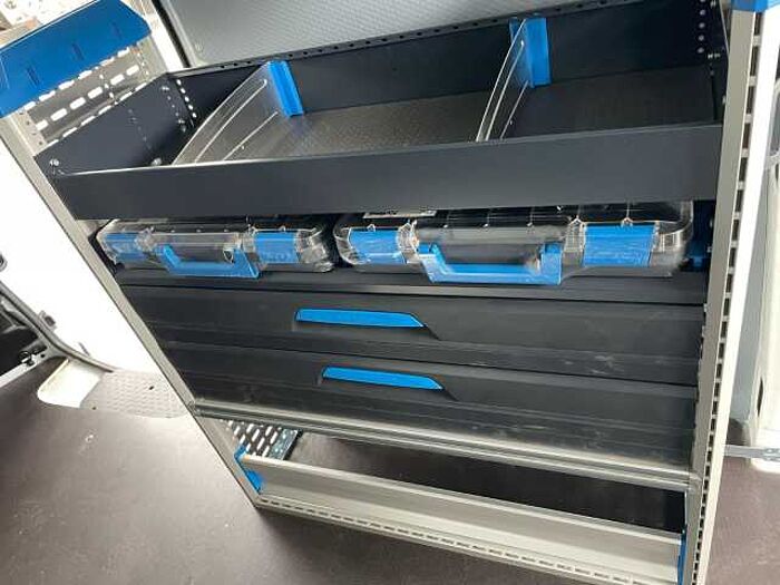 Nissan Primastar 2,7t dCi 130 DPF L1H1 Sortimoausbau! N-CONNECTA