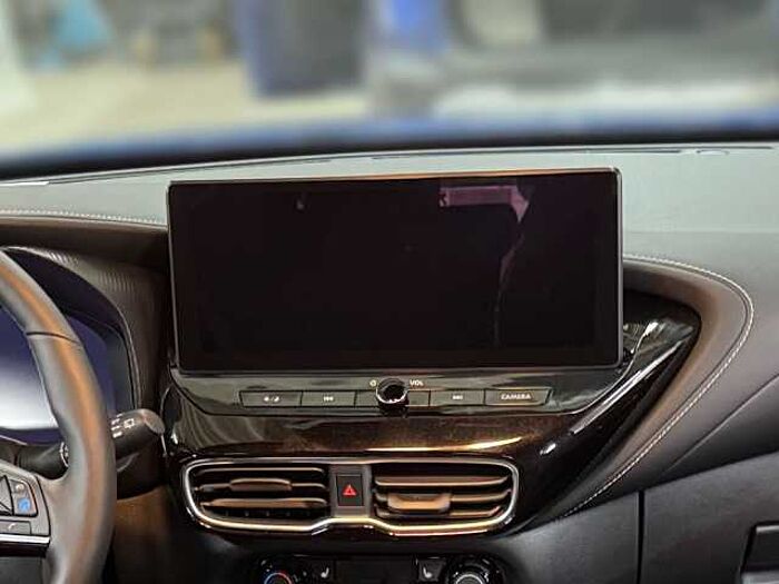 Nissan Juke 1.6 Hybrid Tekna Hybrid 2 Farben Bose BFS