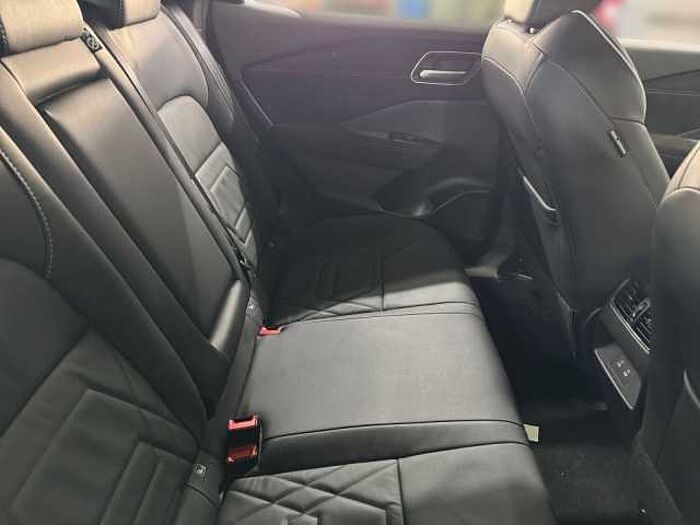 Nissan Qashqai e-Power  Alcantara Taxiumbau Intax N-Design