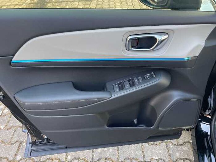 Honda HR-V 1.5 i-MMD Hybrid Advance Style neues Modell