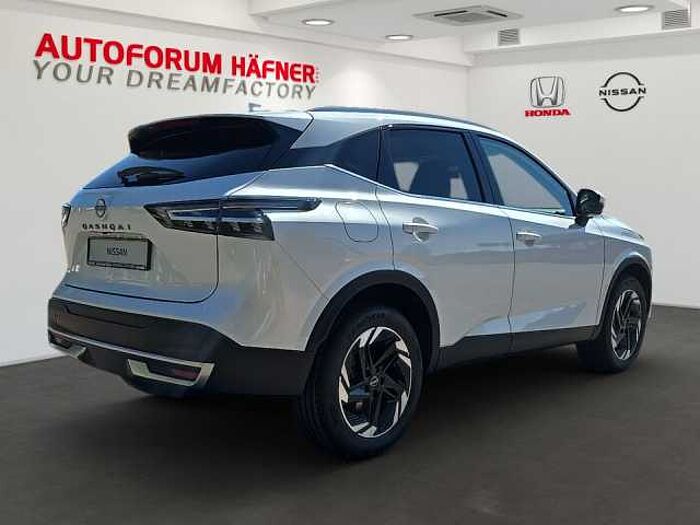 Nissan Qashqai 1.3 DIG-T MHEV N-Connecta WI Komfort AFA