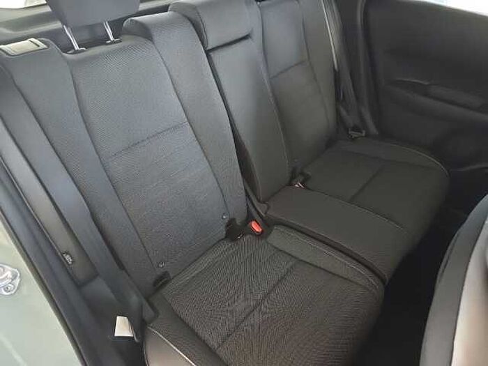 Honda Jazz 1.5 i-MMD Hybrid Crosstar Advance Automatik