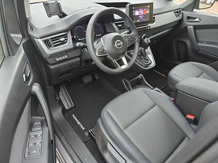 Nissan Townstar DIG-T 130 L2 Tekna - langer Radstand