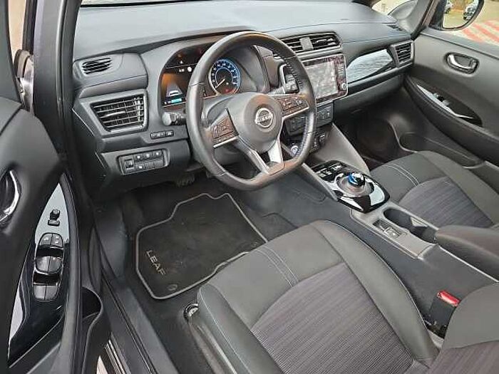 Nissan Leaf N-Connecta - 360°-Kamera - LED-Scheinwerfer