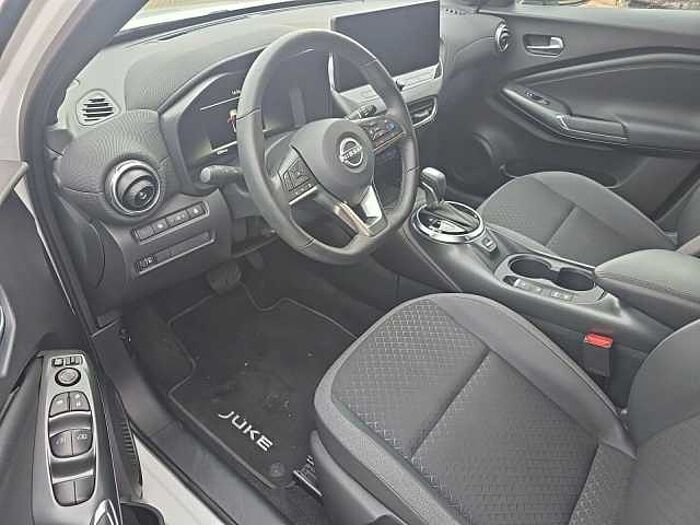 Nissan Juke 1.6 Hybrid N-Connecta Tech Propilot Winterpaket