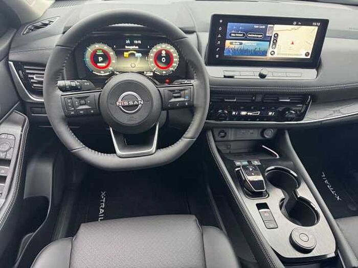 Nissan X-Trail e-Power e-4orce Tekna BOSE Panoramadach 20 Zoll