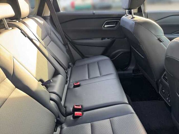 Nissan X-Trail e-Power e-4orce Tekna 4x4 LED HUD