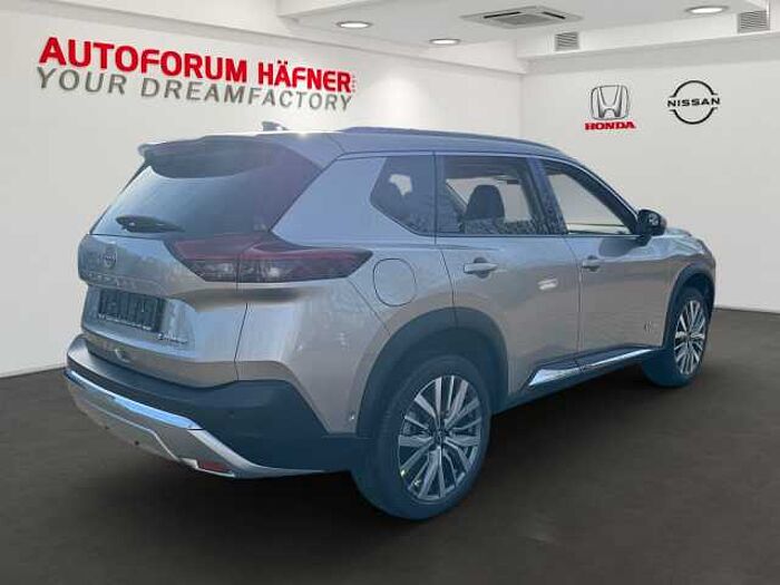 Nissan X-Trail e-Power e-4orce Tekna 4x4 LED HUD