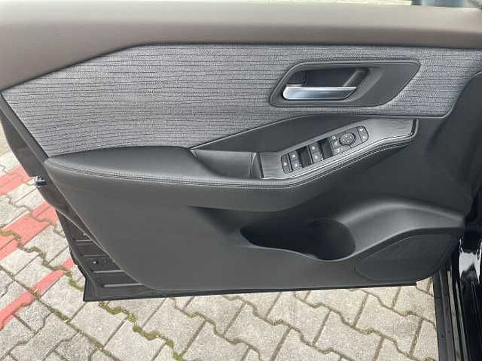 Nissan X-TRAIL ACENTA 1.5VC-T MHEV 4x2 Navi Familypaket