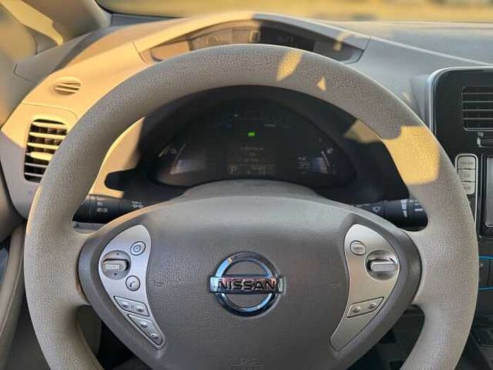 Nissan Leaf Basis