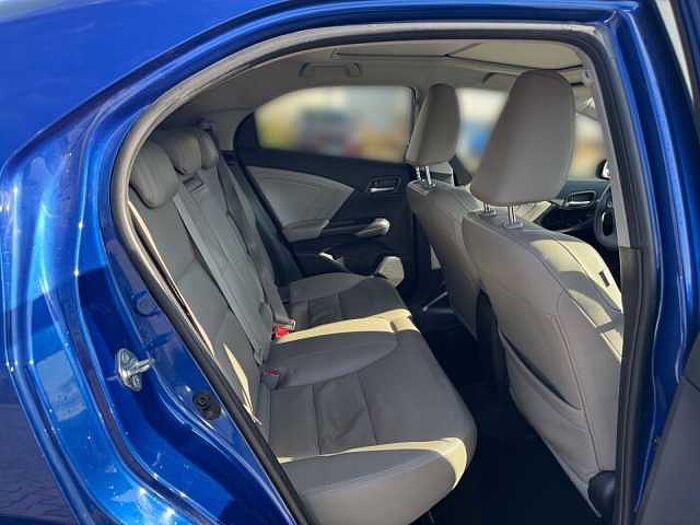 Honda Civic 1.8 Executive