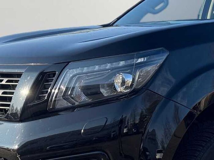 Nissan Navara 4x4 2.3 dCi N-Guard 4x4