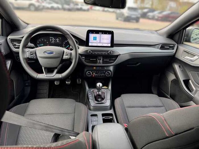 Ford Focus 1.0 EcoBoost Mild-Hybrid ST-Line Style S/S (