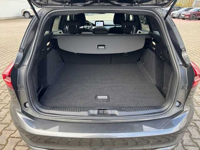 Ford Focus 1.0 EcoBoost Mild-Hybrid ST-Line Style S/S (