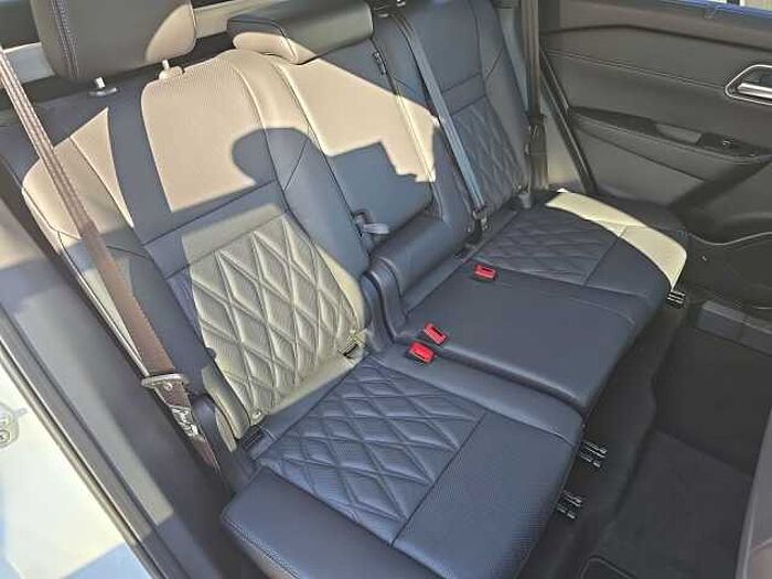 Nissan X-Trail 1.5 VC-T e-4ORCE Tekna+ - BOSE - 20 Zoll