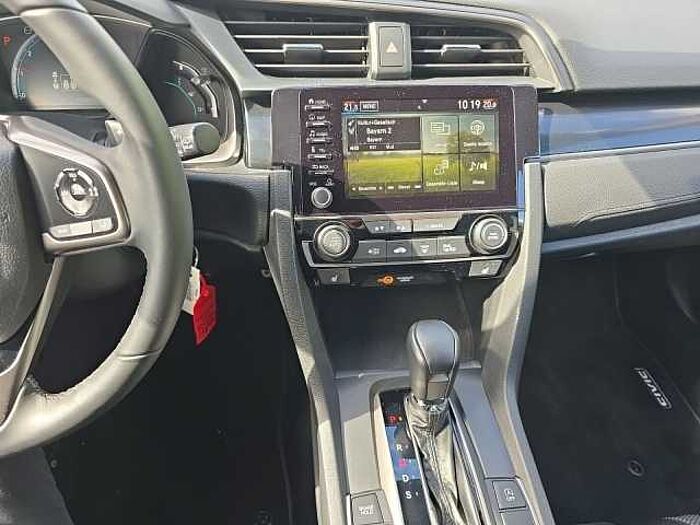 Honda Civic 1.0 VTEC Elegance - Navi - 1. Hand - wenig KM
